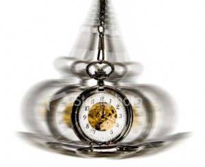 clock-in-motion-hypnotism