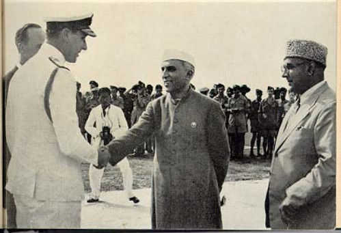 1947, ஆகஸ்ட் 15 – முதல் சுதந்திர தினத்தன்று. . .